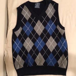 🚨 6 pcs $20 Boy’s Argyle Vest
